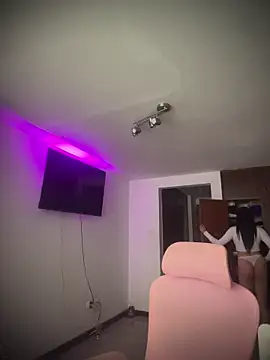 Miaparkerss  online show from 03-17-26, 09:18