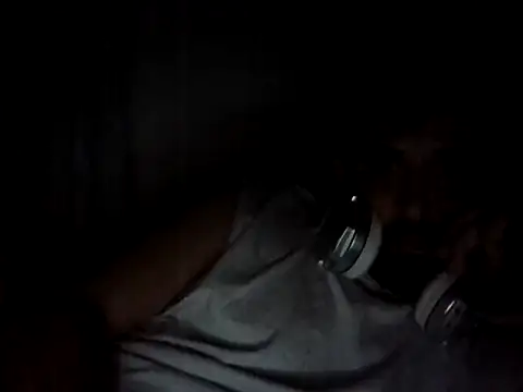 Snapshot of Ca414 chatting on 11-09-25, 01:48 Ca414 online show from 11-09-25, 01:48