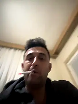 Snapshot of Ca414 chatting on 11-30-25, 12:03 Ca414 online show from 11-30-25, 12:03