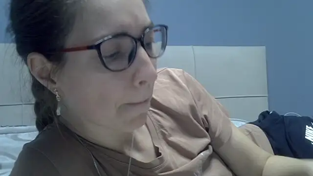 Ashleyspice online show from 05-19-26, 10:54
