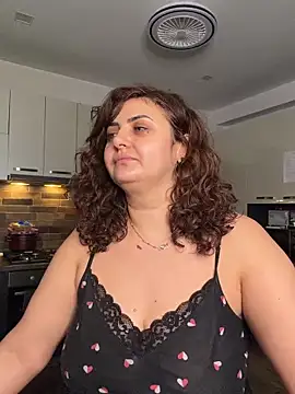 AnneKane online show from 02-08-26, 05:22