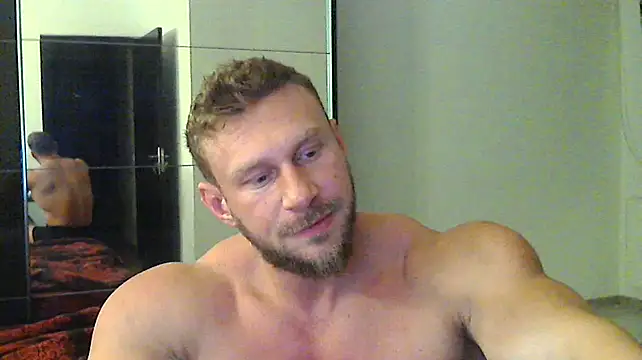 muscularkevin online show from 12-03-24, 02:38