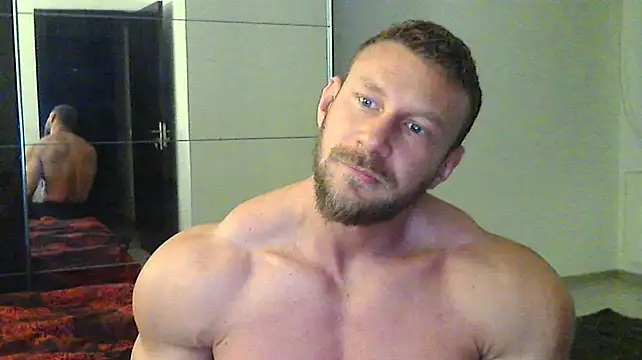 muscularkevin online show from 12-06-24, 04:47
