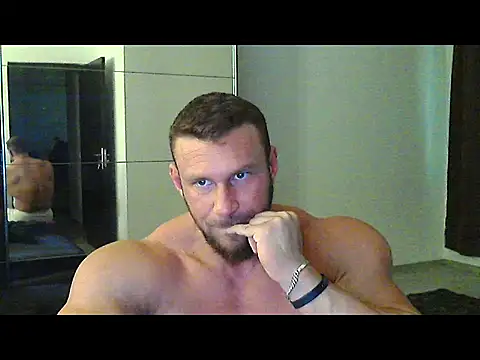 muscularkevin online show from 10-04-25, 01:20