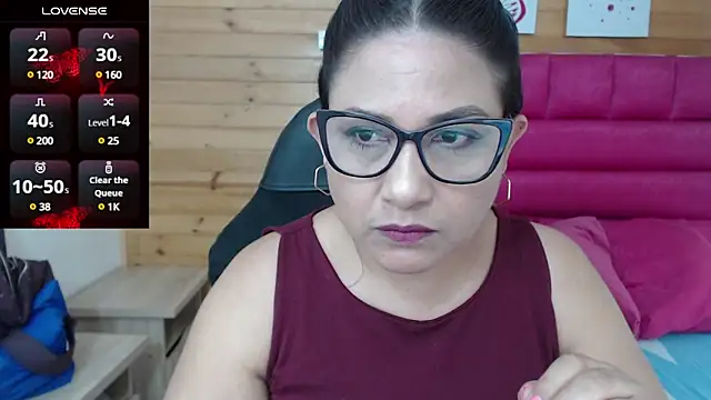 Katha Marck online show from 12-18-24, 04:06