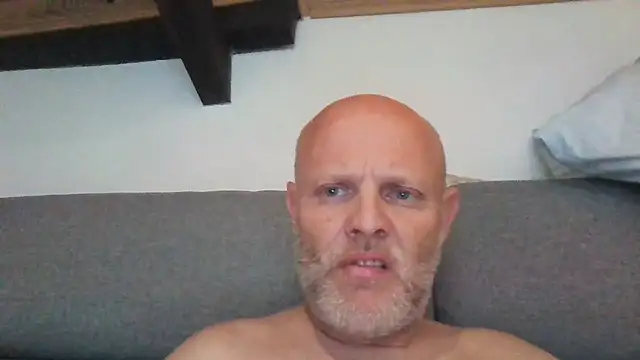 davigochi77bcn online show from 11-26-25, 11:17