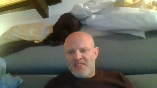 davigochi77bcn online show from 02-08-26, 06:22