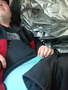 Hotredheadandtoungelasher online show from 01-04-25, 01:21