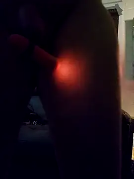 Hotredheadandtoungelasher online show from 04-03-26, 11:41