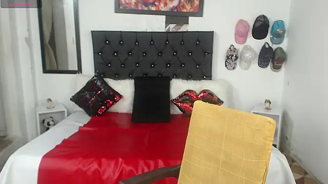 Sweetbigcatt online show from 03-16-25, 12:34