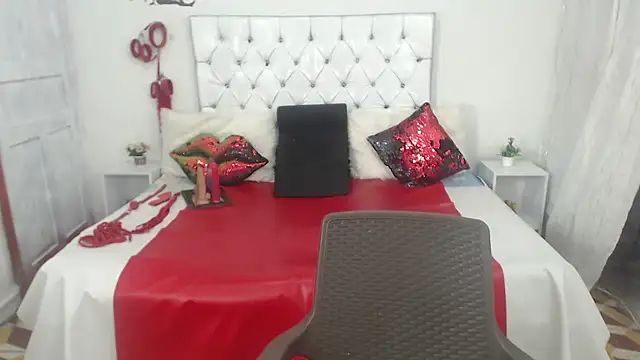 Sweetbigcatt online show from 02-13-26, 04:08