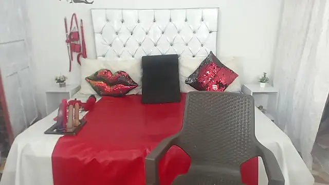 Sweetbigcatt online show from 02-22-26, 07:45