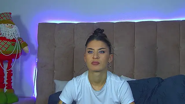 RachelSimpson online show from 12-02-25, 06:25