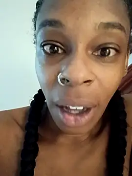 Snapshot of Jasmine_FullsShine chatting on 05-27-26, 02:14 Jasmine FullsShine online show from 05-27-26, 02:14