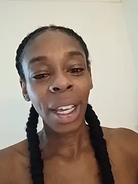 Snapshot of Jasmine_FullsShine chatting on 05-31-26, 06:09 Jasmine FullsShine online show from 05-31-26, 06:09