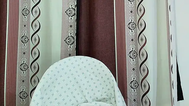 Snapshot of brenlissy89 chatting on 09-29-25, 03:17 brenlissy89 online show from 09-29-25, 03:17