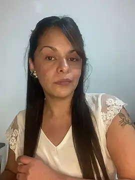 Snapshot of Kataliina chatting on 02-26-25, 02:26 Kataliina online show from 02-26-25, 02:26