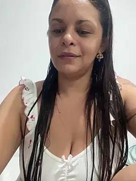 Snapshot of Kataliina chatting on 03-03-25, 09:05 Kataliina online show from 03-03-25, 09:05