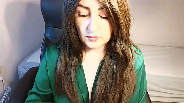naughty sarahh online show from 07-09-26, 06:01