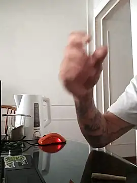 Elnonoykeila77 online show from 02-08-26, 01:36