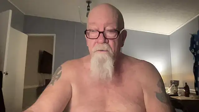 kcbace61760 online show from 02-10-26, 03:32