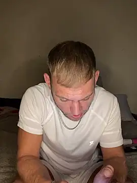 Weestud94 online show from 10-02-25, 11:28