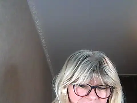 Diana 49 online show from 11-11-25, 12:21