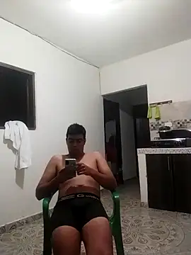 Snapshot of Chocolatinajet chatting on 02-06-26, 12:26 Chocolatinajet online show from 02-06-26, 12:26