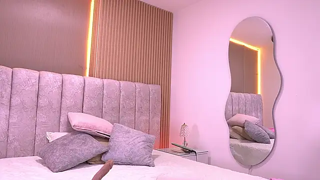 violeta aroca online show from 02-24-26, 03:04