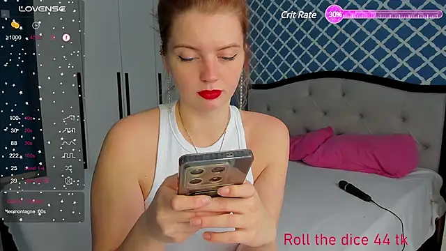 Snapshot of Busty_Redhead chatting on 01-22-25, 10:29 Busty Redhead online show from 01-22-25, 10:29