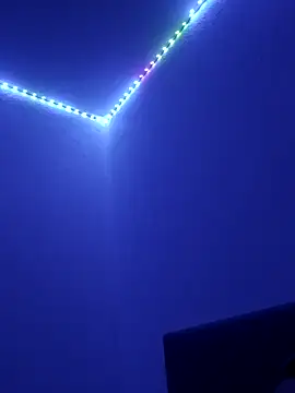 Snapshot of Zoni111 chatting on 10-03-25, 12:24 Zoni111 online show from 10-03-25, 12:24