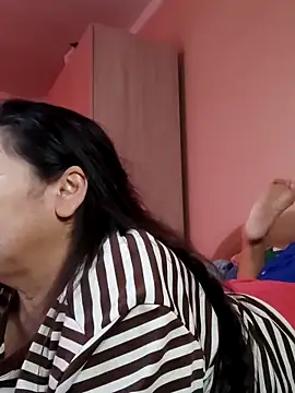 Zulfiya Bruce online show from 10-29-25, 12:18