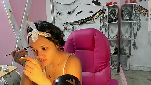 CAMILA--REY online show from 10-27-25, 09:52