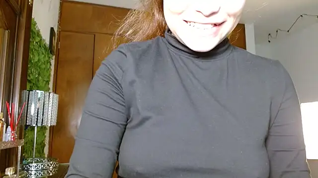 Snapshot of 3littleschoolteens chatting on 02-08-25, 10:08 3littleschoolteens online show from 02-08-25, 10:08