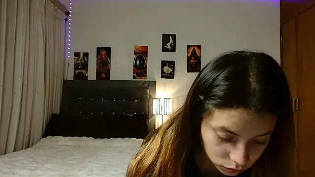 3littleschoolteens online show from 01-12-26, 09:03