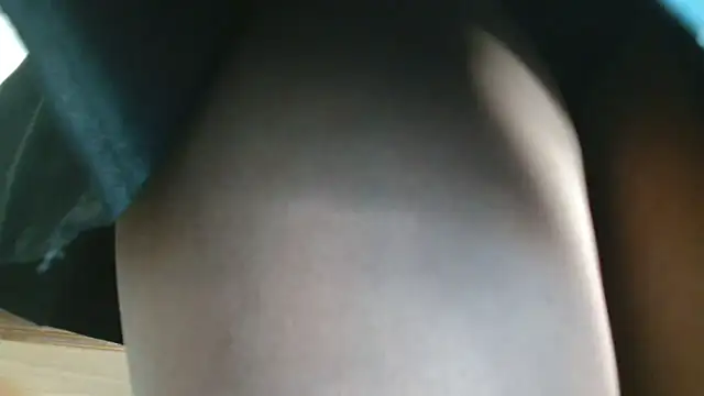 Snapshot of 3littleschoolteens chatting on 04-23-26, 05:48 3littleschoolteens online show from 04-23-26, 05:48