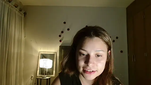 Snapshot of 3littleschoolteens chatting on 05-07-26, 05:46 3littleschoolteens online show from 05-07-26, 05:46