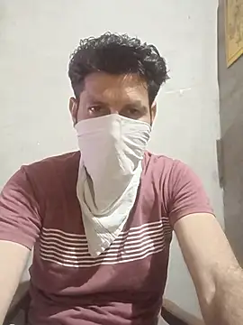Snapshot of Punjabijatt0001 chatting on 06-04-26, 04:02 Punjabijatt0001 online show from 06-04-26, 04:02