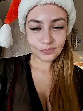 Keli Jessi online show from 12-25-24, 04:43