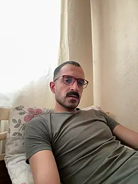 Snapshot of saye0044 chatting on 02-19-26, 05:25 saye0044 online show from 02-19-26, 05:25