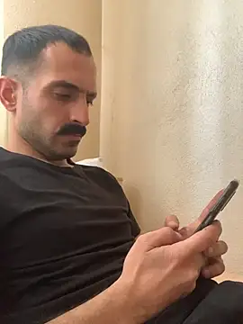 Snapshot of saye0044 chatting on 02-25-26, 01:10 saye0044 online show from 02-25-26, 01:10