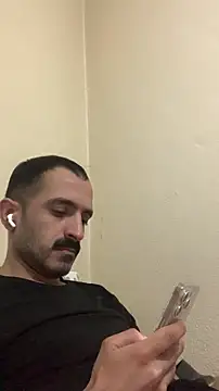 Snapshot of saye0044 chatting on 02-28-26, 03:18 saye0044 online show from 02-28-26, 03:18