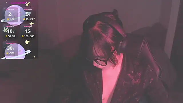 Snapshot of modjo_ chatting on 09-27-25, 10:53 modjo online show from 09-27-25, 10:53