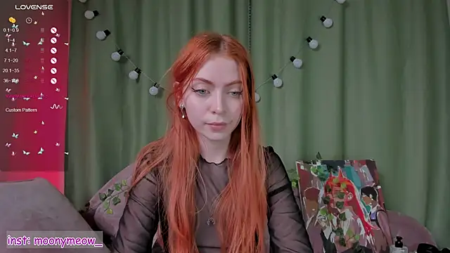 Snapshot of lika_lil chatting on 12-28-24, 10:14 lika lil online show from 12-28-24, 10:14