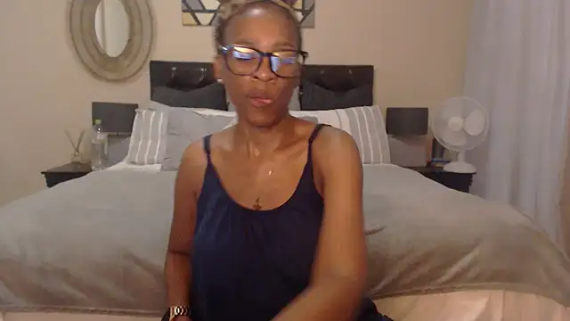 Snapshot of Creamyass22 chatting on 01-29-25, 04:41 Creamyass22 online show from 01-29-25, 04:41