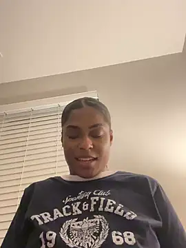 CandyLuxxxx online show from 12-11-24, 11:21