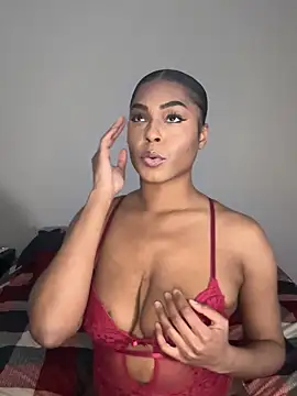 CandyLuxxxx online show from 01-01-25, 03:23