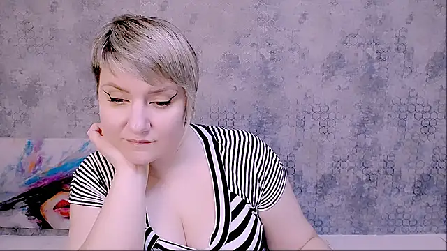 Djullia online show from 03-15-25, 09:19