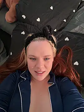 AnjaAmelia online show from 02-13-26, 12:34