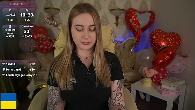 ArolinaNight online show from 02-16-25, 03:58